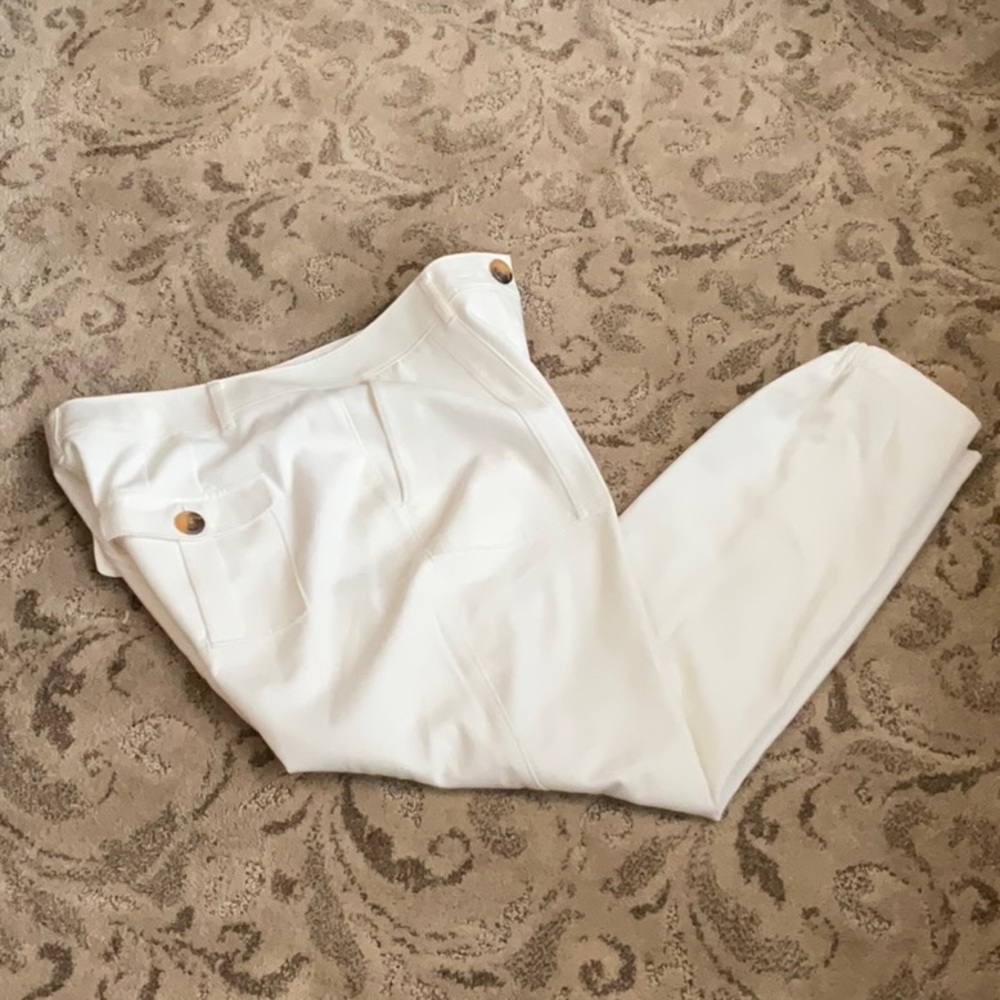 Stylish White Pants with Button Detail